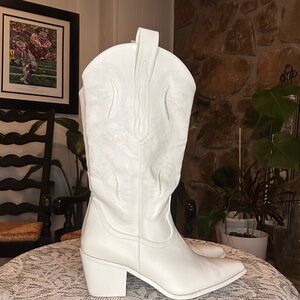 White Western Cowboy Boots
